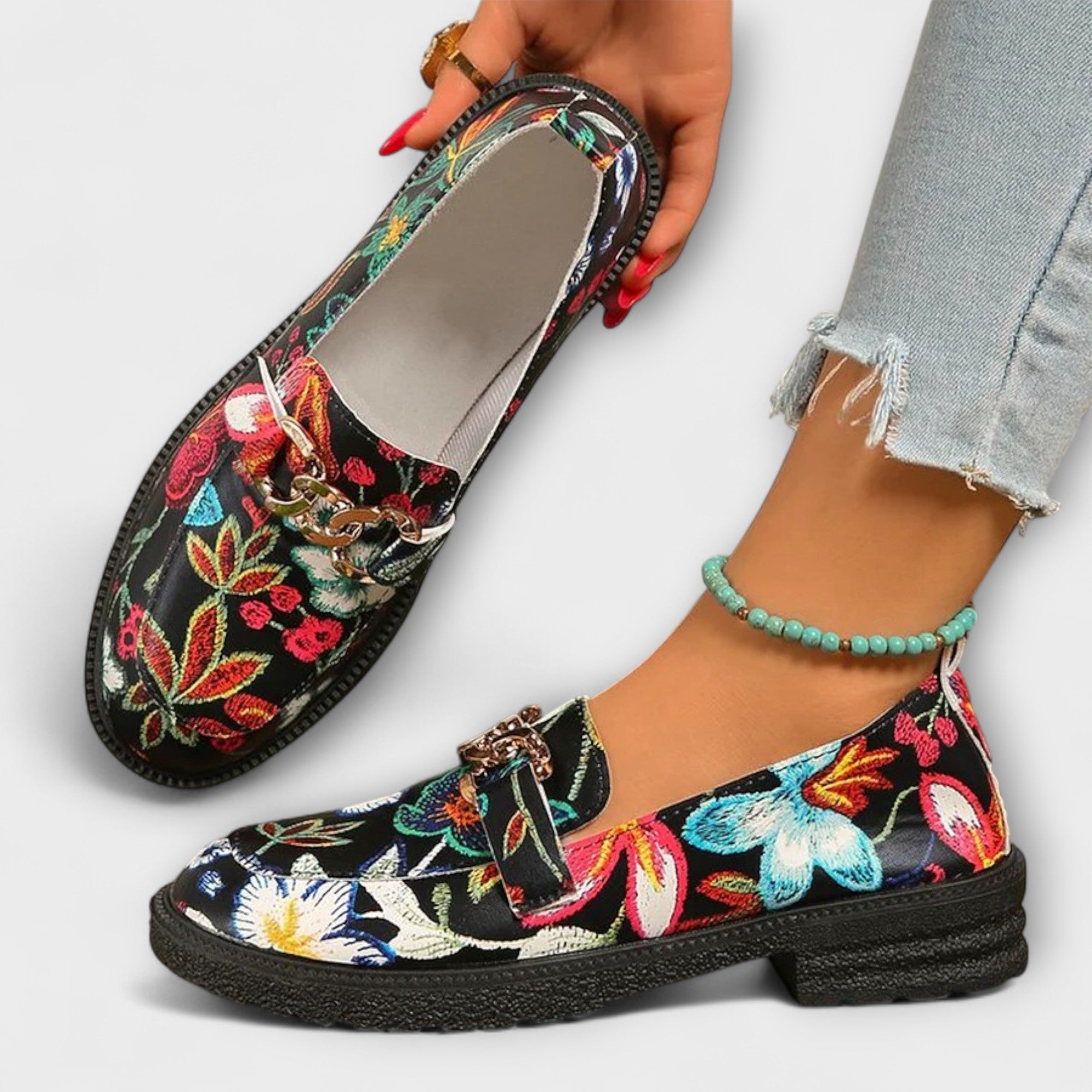 Noelia™ | Multicolored Floral Pattern Moccasins